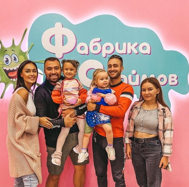 Алексей Безус скучает по дочери