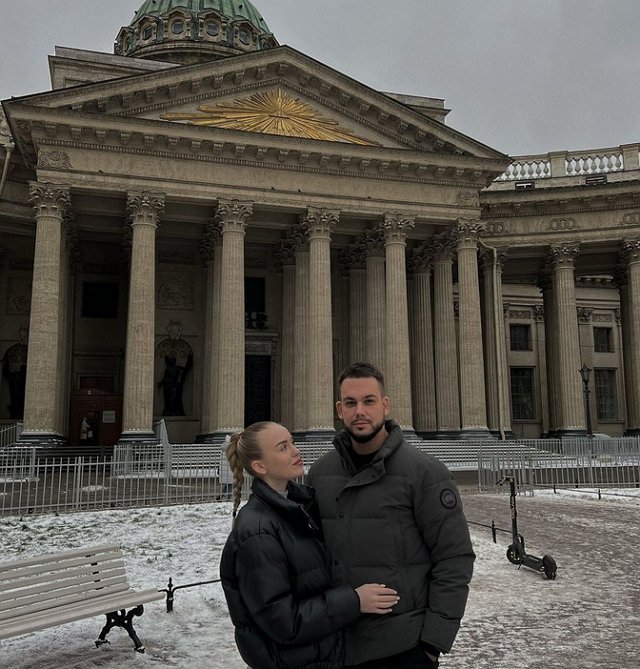 Милена Безбородова: Несмотря на весь пипец, мы все равно вместе! Милена Безбородова: Несмотря на весь пипец, мы все равно вместе!
