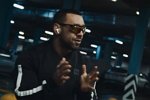 Сергей Кучеров запел?