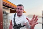 У Курбана Омарова больше нет времени на Теону