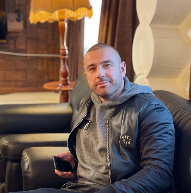 Алексей Адеев решил стать телерадиоведущим