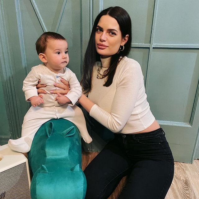 Селена Майер: Я попробовала себя в миллионе профессий Селена Майер: Я попробовала себя в миллионе профессий