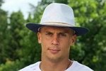 Барзиков не может выбрать одну из двух своих женщин