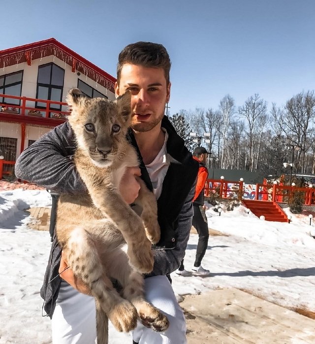 Свежие фото участников (5.03.2022)