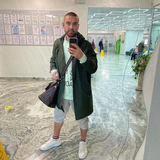 Юлия Белая отказалась принимать ухаживания Алексея Адеева
