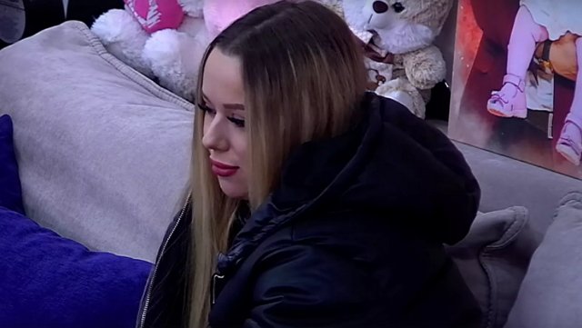 Алексей Безус продолжает издеваться над Татьяной Репиной
