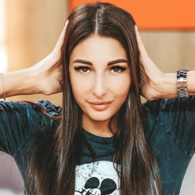 Яна Захарова: Он мне даже не давал говорить особо Яна Захарова: Он мне даже не давал говорить особо