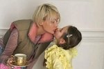 Элина Камирен показала подросшую дочь Александру