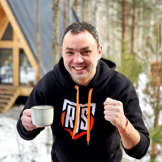 Александр Гобозов вновь идёт в ЗАГС?