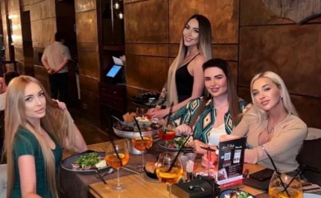 Алена Савкина никак не прокомментировала подставу от Черно