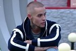 Максим Колесников потерял доверие к девушкам?