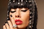 Нелли Ермолаева: Я скинула с себя амплуа «правильной девочки»!