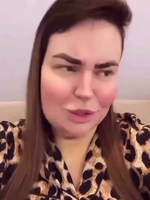 Александра Черно: Я же не написала - быть домохозяйкой плохо Александра Черно: Я же не написала - быть домохозяйкой плохо