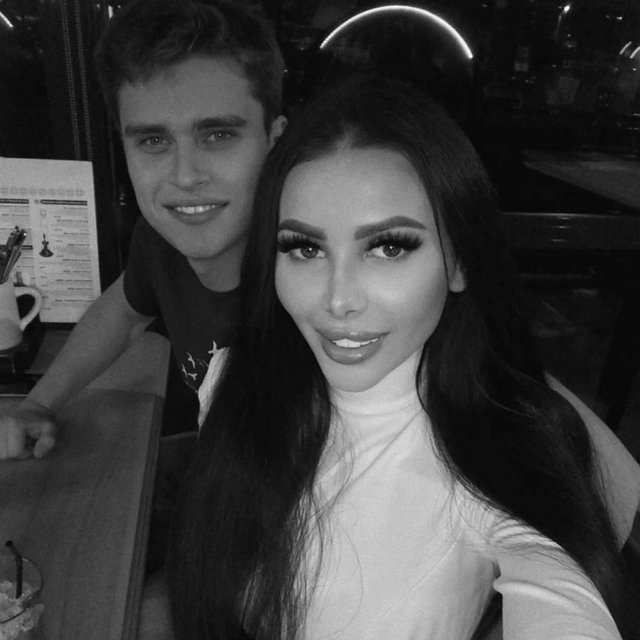 Свежие фото участников (5.10.2022)
