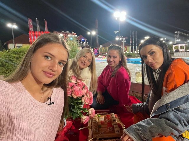 Свежие фото участников (5.11.2022)