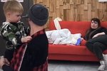 Александра Черно просит поклонников быть поактивнее