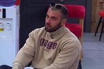 Грант шокирован скоростью, с какой Клава Безверхова подбирает отцов Роберту