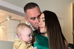 Алёна Савкина: С Новым годом! Будьте счастливы!