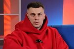 Барзиков улетел в Адлер подальше от Кристины Бухынбалтэ