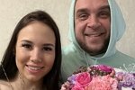 Глеб Жемчугов знает, как порадовать свою супругу