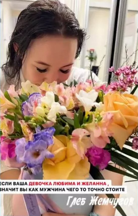 Глеб Жемчугов знает, как порадовать свою супругу