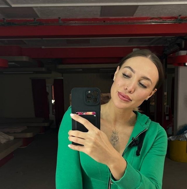 Елизавета Полыгалова: В коллективе для всех это норма Елизавета Полыгалова: В коллективе для всех это норма
