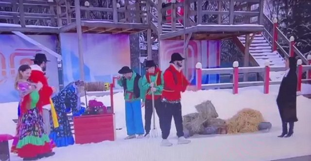Стрельников устроил представление для Бухынбалтэ