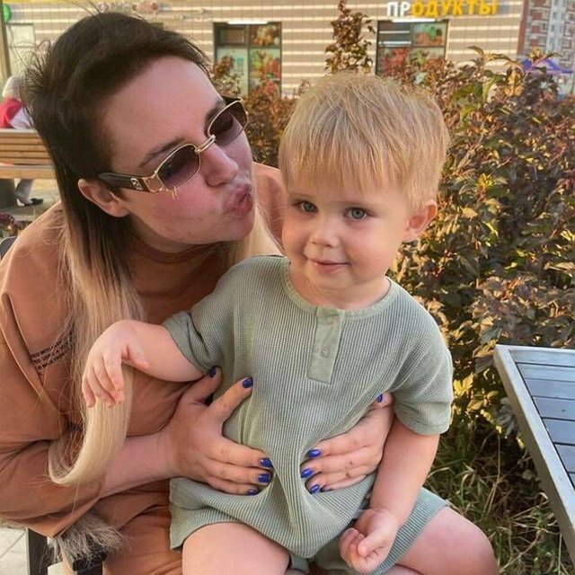 Александра Черно снова недосмотрела за сыном
