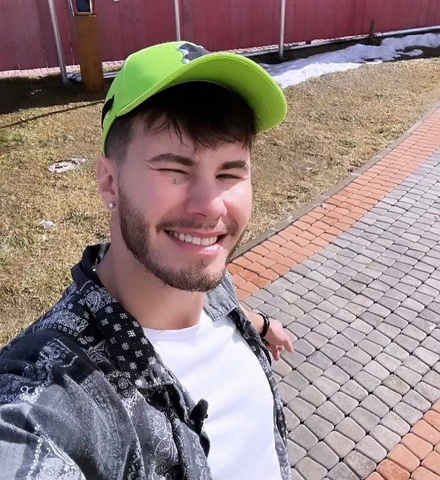 Анна Самонина нашла утешение в объятиях Сергея Хорошева