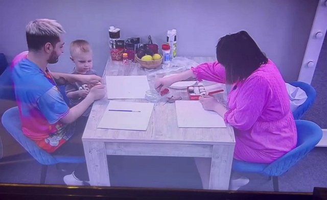Родители Стефана сделали из него подопытного кролика?