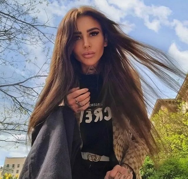 Клавдия Безверхова окрестила «петухом с зоны» Алексея Адеева