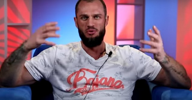 Ника Трощенкова уверена, что Фаломин пляшет под дудку организаторов