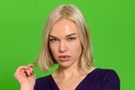 Настя Петраковская: Мне в голову мою нетрезвую стреляет мысль...
