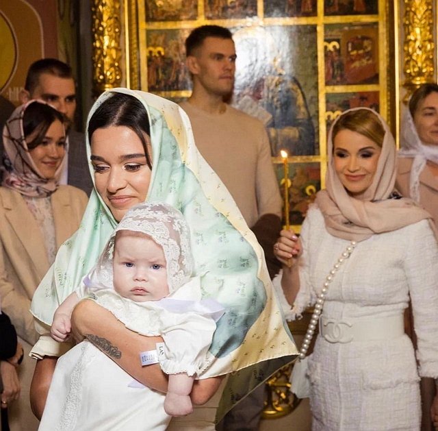 Ксения Бородина: Я стала её крёстной мамой Ксения Бородина: Я стала её крёстной мамой