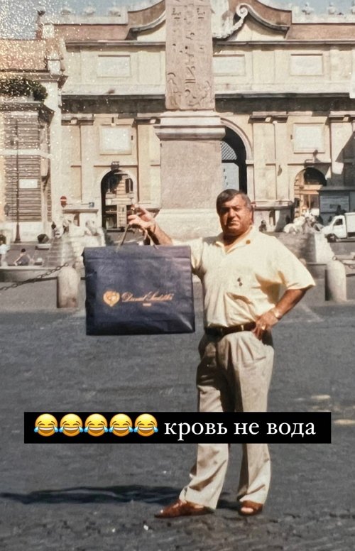 Ксения Бородина: Слева от меня мой брат Ксения Бородина: Слева от меня мой брат
