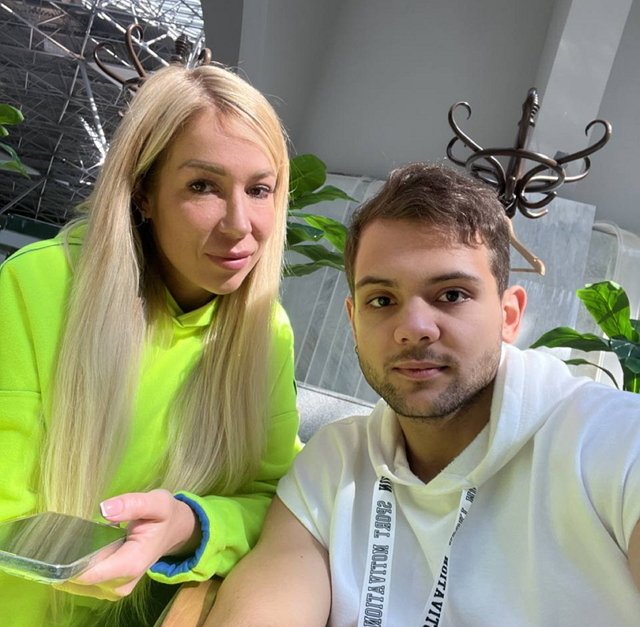 Ермакова бьёт тревогу - её брат перестал выходить на связь