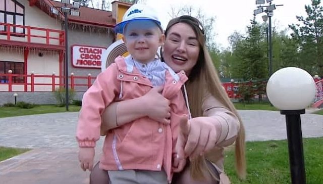 Александра Черно окрестила коллег по проекту дегенератами