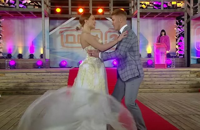 Илья Баженов получает знаки судьбы, толкающие его на свадьбу с Полыгаловой