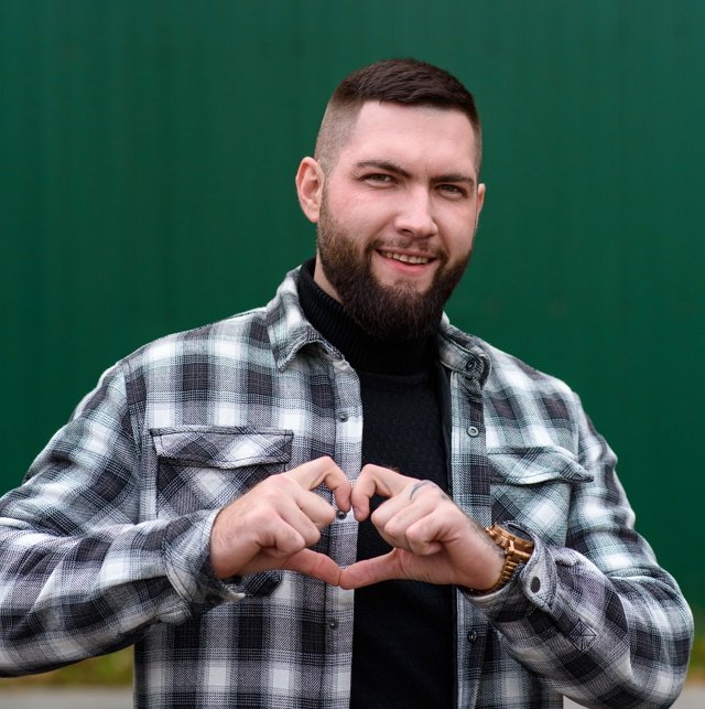 Кирилл Архипов ждёт на свою свадьбу участников Дома-2