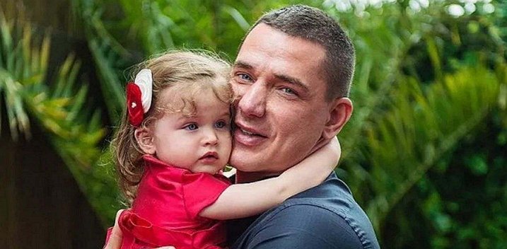 Курбан Омаров не общается с Теоной из-за её мамы