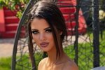 Анна Самонина не хочет быть похожей на свою маму?