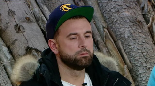 Алексей Адеев продолжает распускать слухи о Самониной-старшей