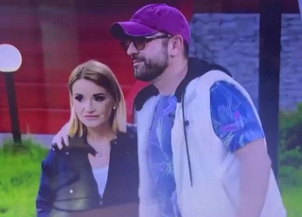 Коллектив проекта отправил за ворота Алексея Адеева