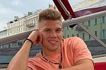 Илья Баженов покончил со стриптизом?