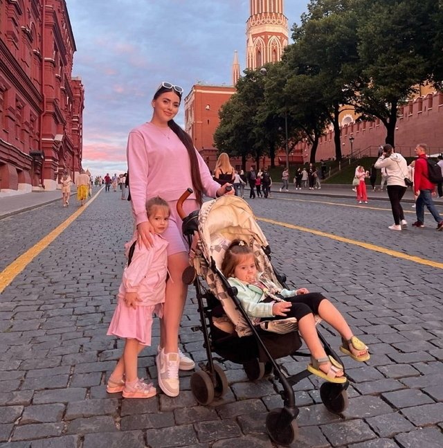 Дмитренко выставил на продажу свою долю в общей квартире Дмитренко выставил на продажу свою долю в общей квартире