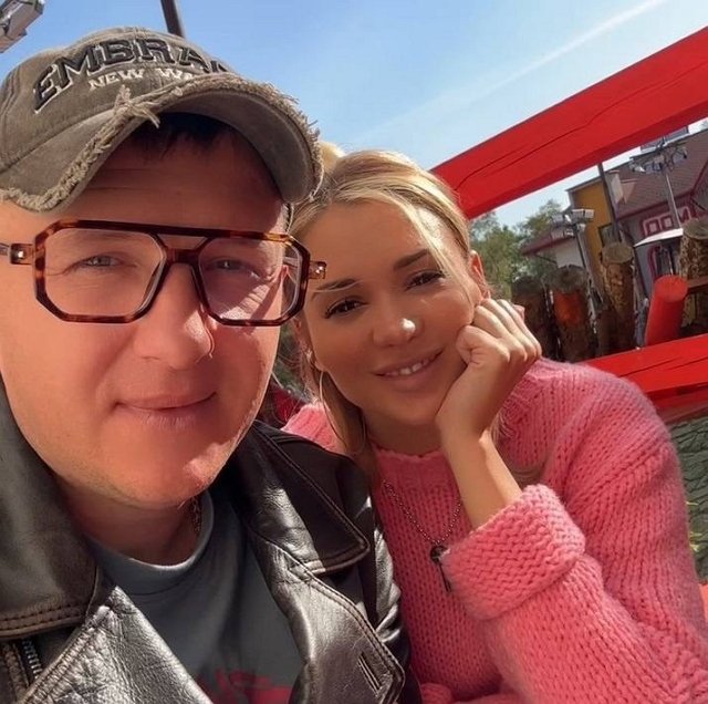 Илья Яббаров поставив точку в отношениях с Еленой Тепловодской Илья Яббаров поставив точку в отношениях с Еленой Тепловодской