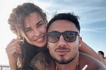 Арай Чобанян через соцсети поздравил супругу с годовщиной