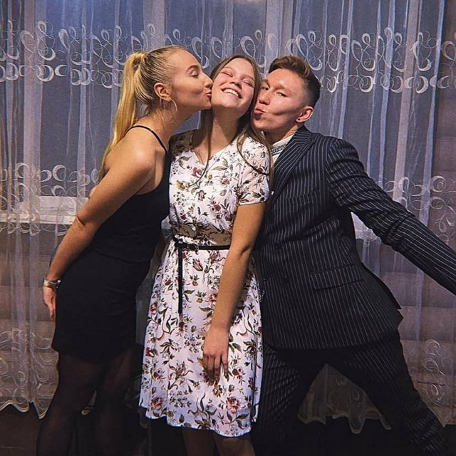 Экс-возлюбленная Данко выступила перед участниками проекта Экс-возлюбленная Данко выступила перед участниками проекта