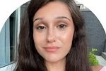 Юлия Филиппова улетела в Сочи на встречу с поклонником
