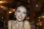 Жаркое солнце Узбекистана испортило лицо Татьяны Строковой